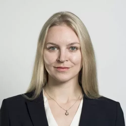Anna Hirtenstein Anna Hirtenstein